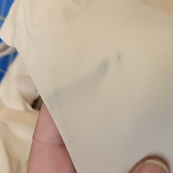 Bali Ultimate Smoothing Firm Control Bodysuit in Almond Large NWT - Picture 10 of 14